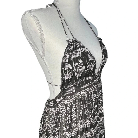 Free People Black and White Printed Triangle Top Maxi Dress Size X-Small
. - Picture 9 of 16